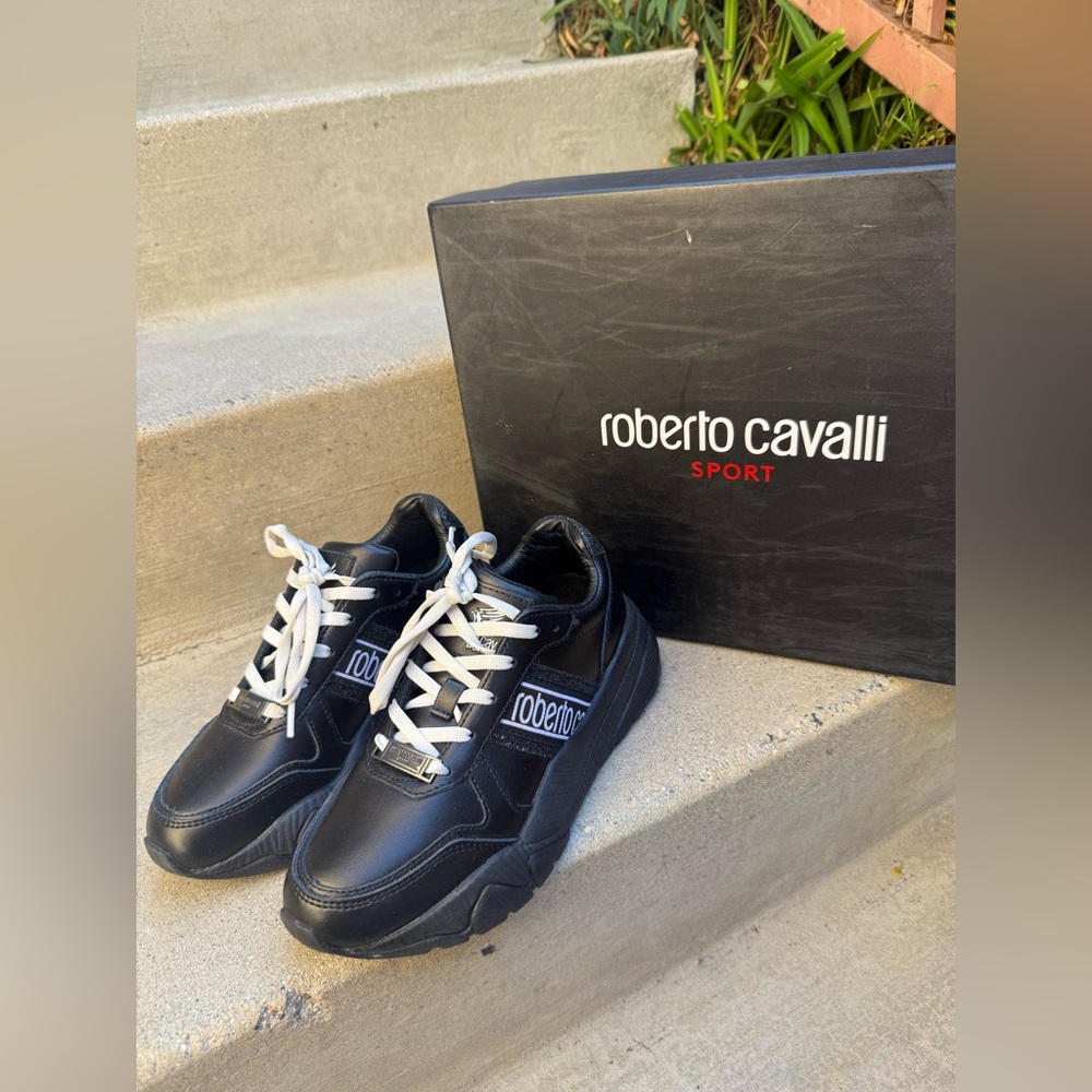 ROVERTO CAVALLI Sneakers $525